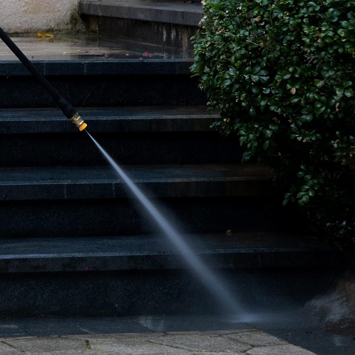 1800 PSI 1.1 GPM Electric Pressure Washer E162621