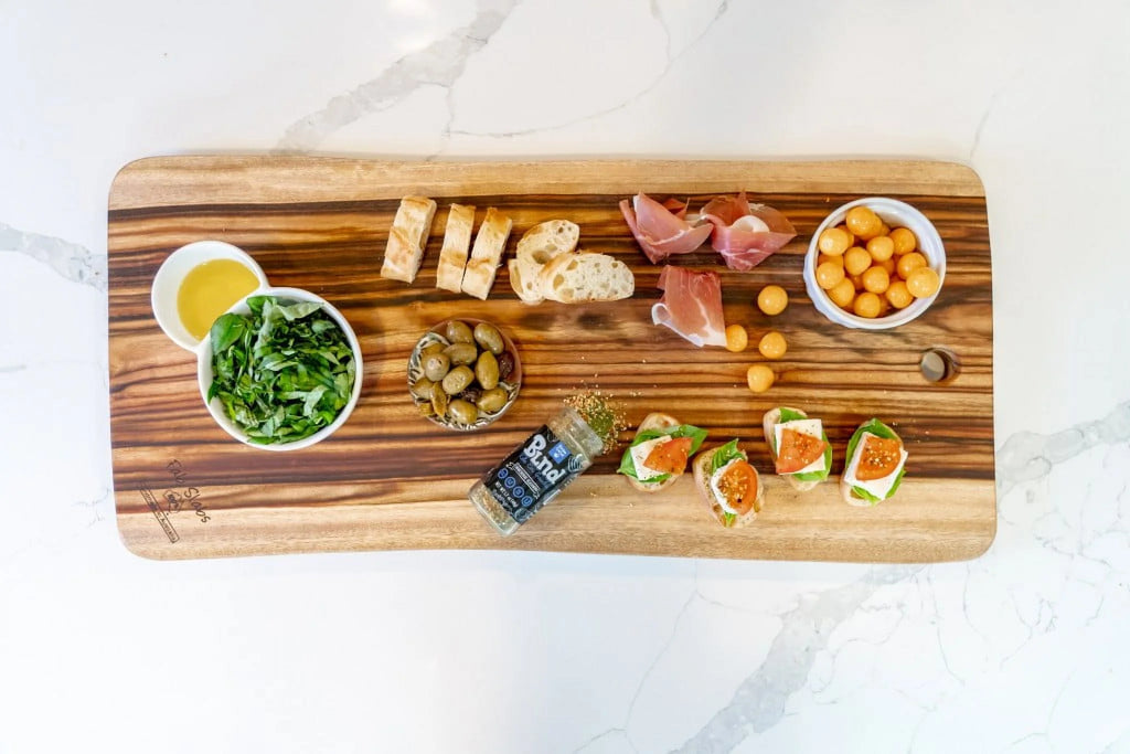 Natural Wood Cutting Board H879